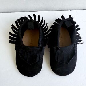 Old Navy Black Fringe Infant Moccasin Shoes Loafers 3-6M